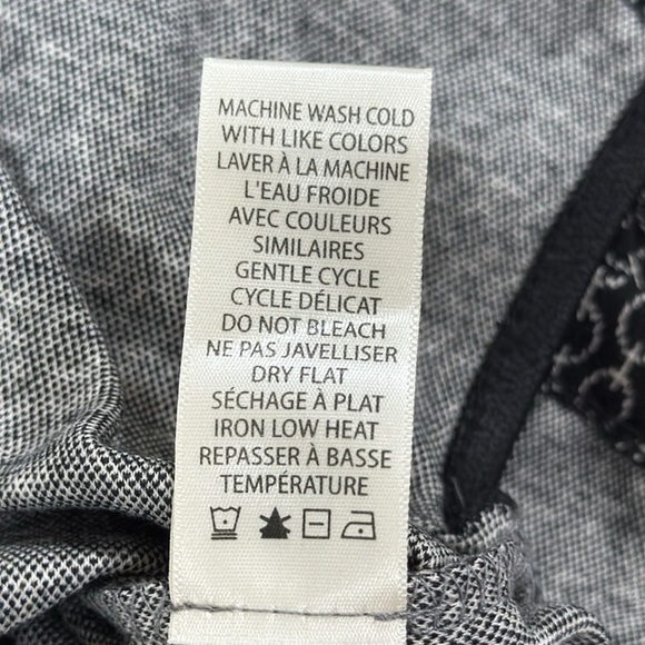 Black Patterned Women's Top - Picture 9 of 9